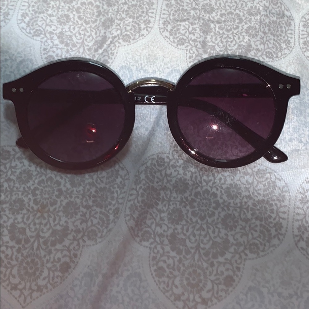 Forever 21 stylish sunglasses